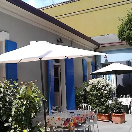 Casa Dei Pescatori בלריה-איגאה מרינה